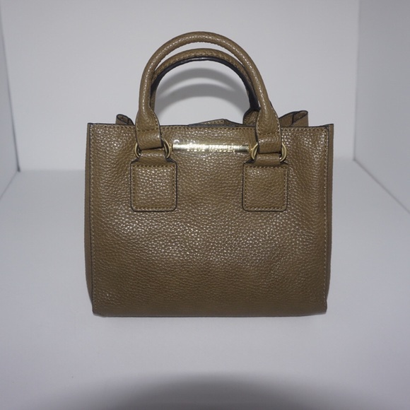 Small Faux Leather Steve Madden Purse - Picture 5 of 8